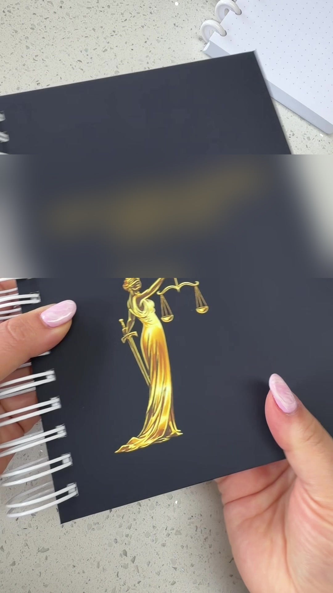 Agenda 2027 personalizada portada profesional Fiestas en Papel